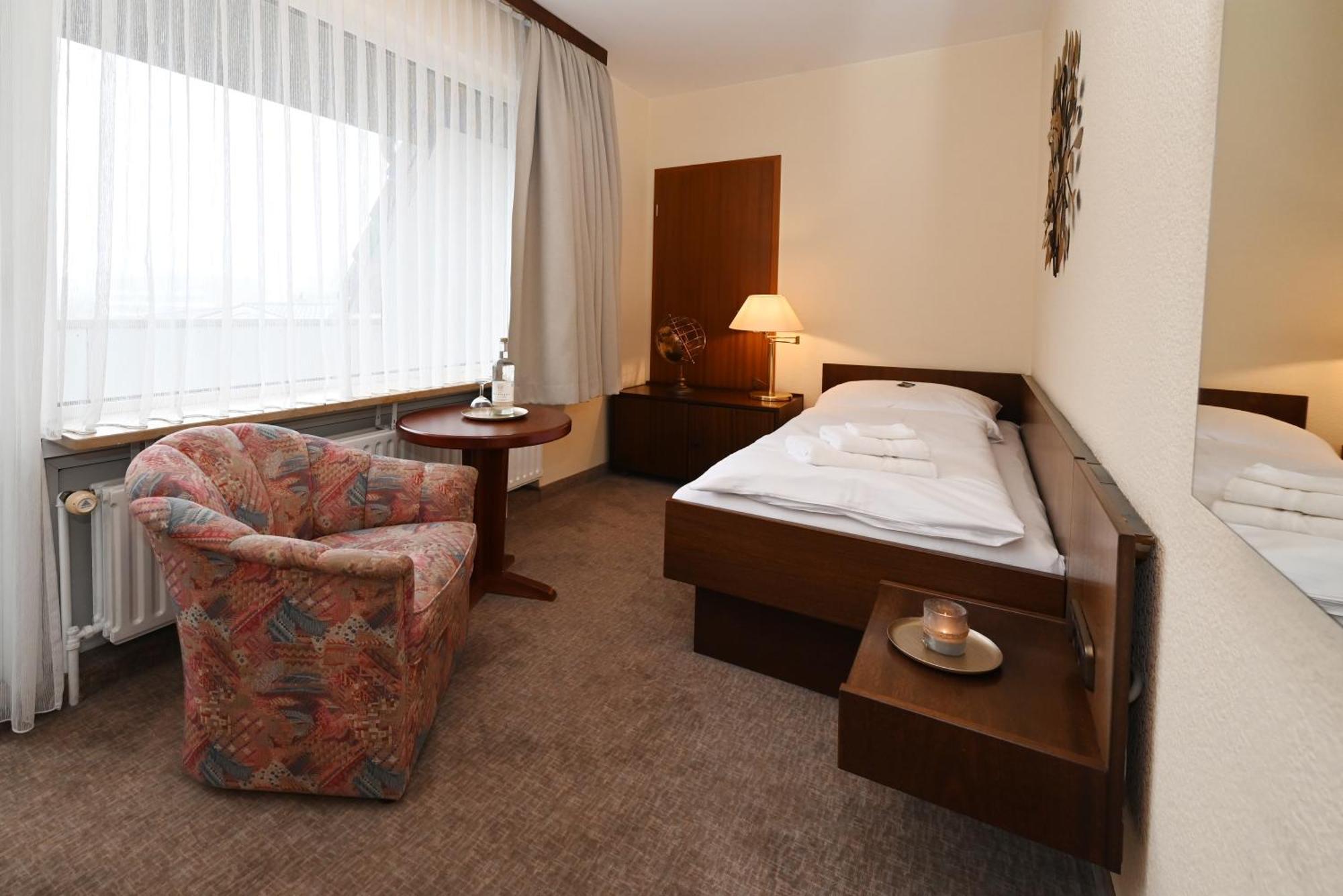 בוסום Strandhotel Salty מראה חיצוני תמונה