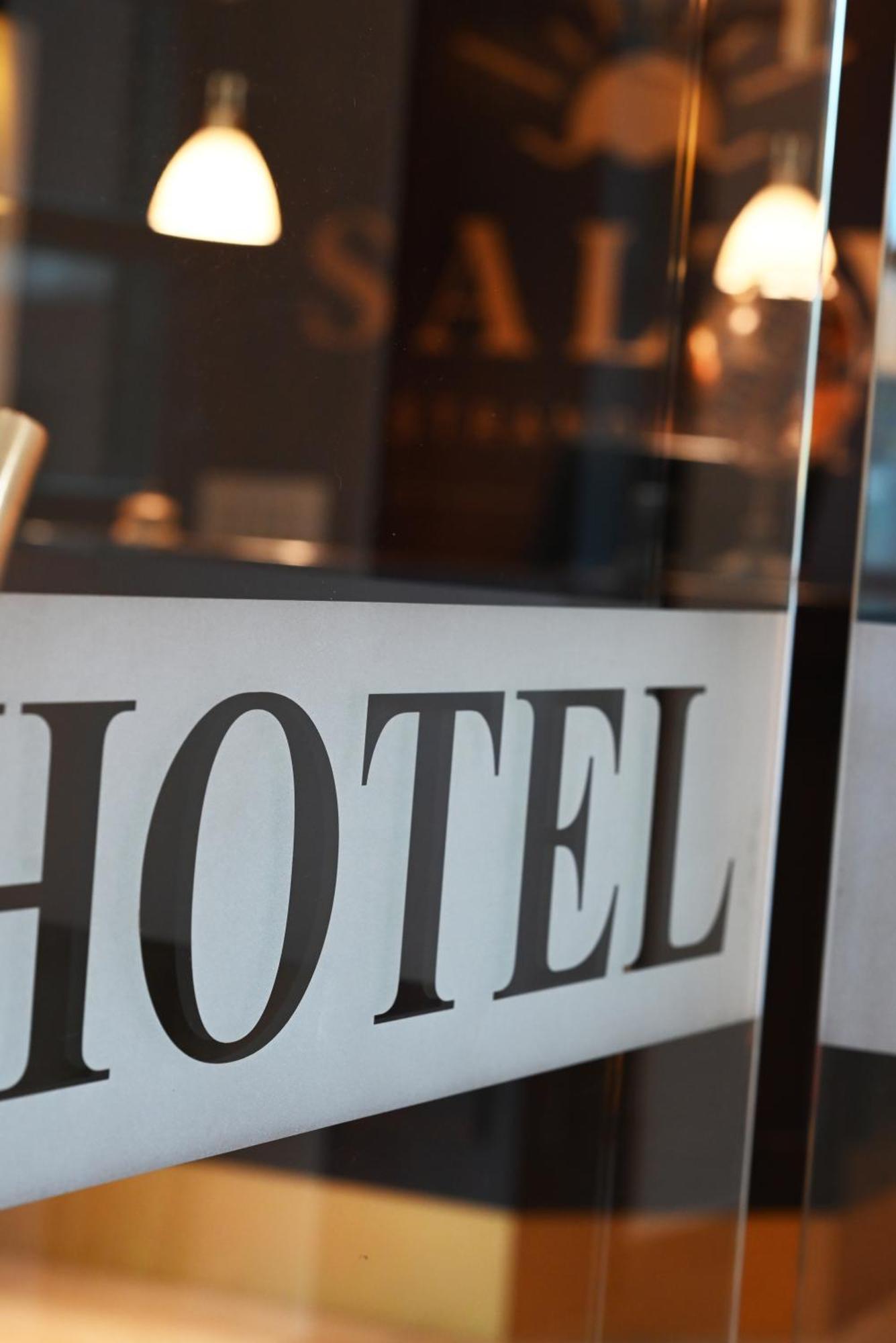בוסום Strandhotel Salty מראה חיצוני תמונה